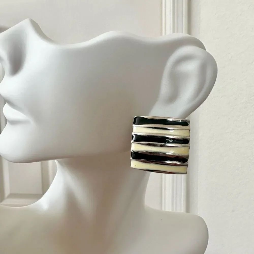 Black and cream striped square post earrings